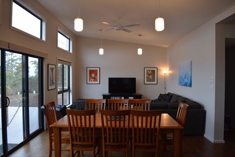 Yarrabee - Accommodation Brisbane 2