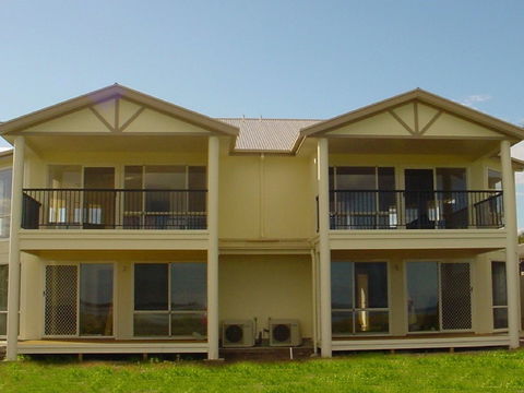 Arabesque Villa 2 - Accommodation Brisbane 0