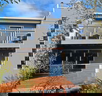 Barrakee Beach House - Accommodation Brisbane