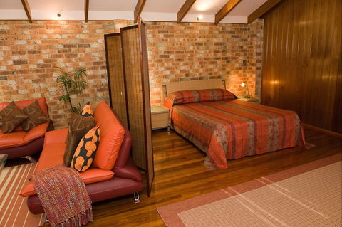 Bet's Bed And Breakfast Studio - Accommodation Brisbane 2