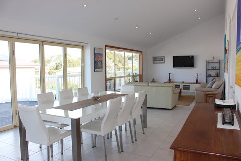 Breezes @ Hayborough - Accommodation Brisbane 2