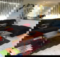 Flutterby's Beach Retreat Preston Beach - Accommodation Brisbane