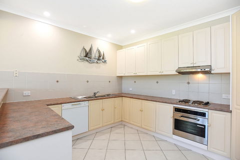 Marina Cove On Janz - Accommodation Brisbane 2