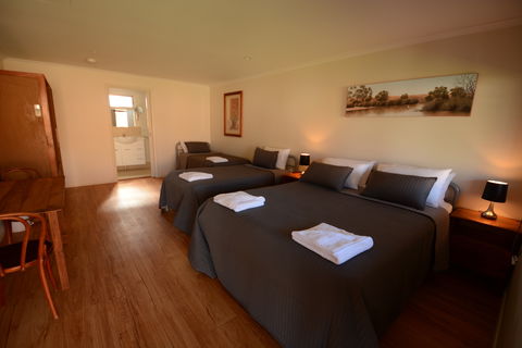 The Original Silverton Hotel - Accommodation Brisbane 2