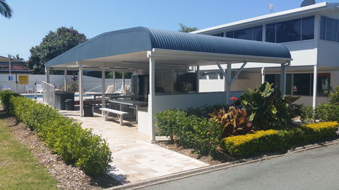 Alex Beach Cabins And Tourist Park - Accommodation Brisbane 1