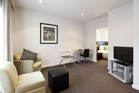 Best Western Plus Ballarat Suites - Accommodation Brisbane 2
