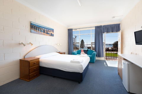 Blue Seas Motel - Accommodation Brisbane 0