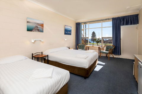 Blue Seas Motel - Accommodation Brisbane 1