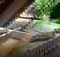 Breakaway Farmstay - Accommodation Brisbane