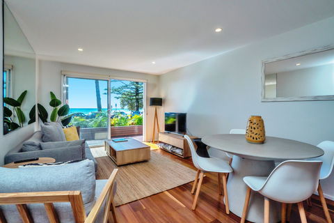Bujerum Apartments On Burleigh - Accommodation Brisbane 2