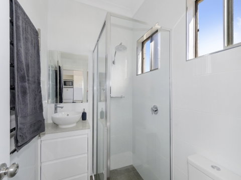 Coolah Shorts - Self Contained Apartments - Accommodation Brisbane 1