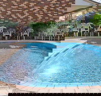 Highway Inn Motel - Accommodation Brisbane