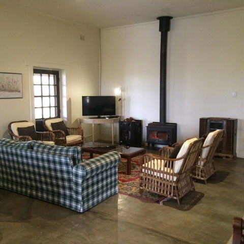 Little Paddock Homestead - Accommodation Brisbane 2