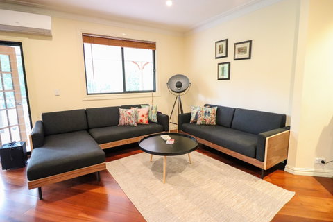 Lumeah House - Accommodation Brisbane 1
