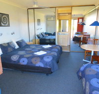 Sisleys Motel - Accommodation Brisbane