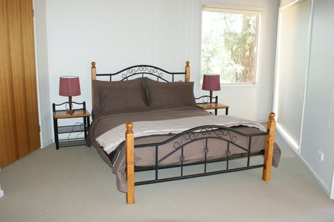 The Polehouse - Accommodation Brisbane 2