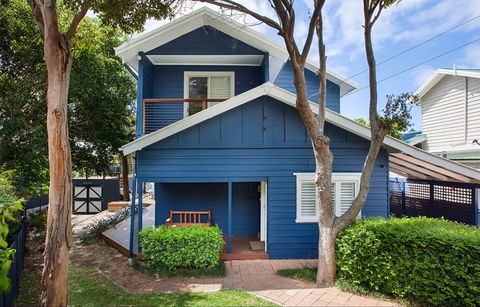 The Blue House At Wombarra Beach - Accommodation Brisbane 0