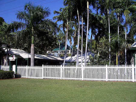 McAlpine House - Accommodation Brisbane 2