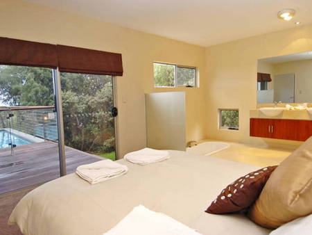A La Plage - Accommodation Brisbane 2