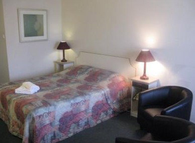Clyde River Motor Inn - Accommodation Brisbane 2