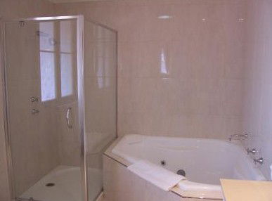 The Astra - Accommodation Brisbane 1