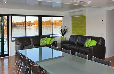 All Seasons Houseboats - Accommodation Brisbane 2