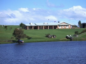 Stargazers - Accommodation Brisbane 0