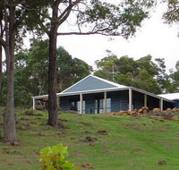 Vista Ridge Estate - Top Paddock Cottage - Accommodation Brisbane