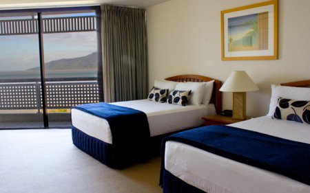 Rydges Esplanade Resort Cairns - Accommodation Brisbane 1