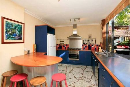 Mulberry Mansion - Accommodation Brisbane 0