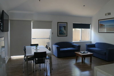 Clearwater Motel Apartments - Accommodation Brisbane 2