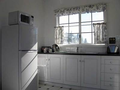 Clearwater Motel Apartments - Accommodation Brisbane 4