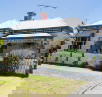 Abaleen House - Accommodation Brisbane