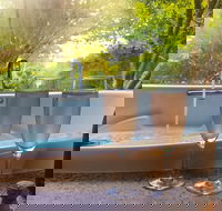 Adelaide Hills Retreats - The Nest - Accommodation Brisbane