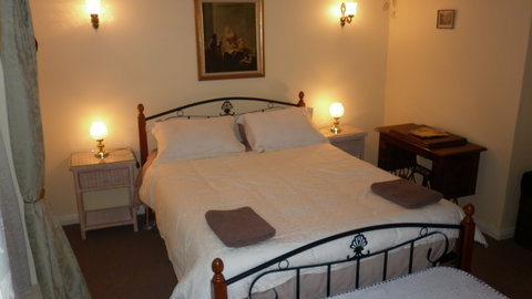 Ayers Burra - Accommodation Brisbane 0