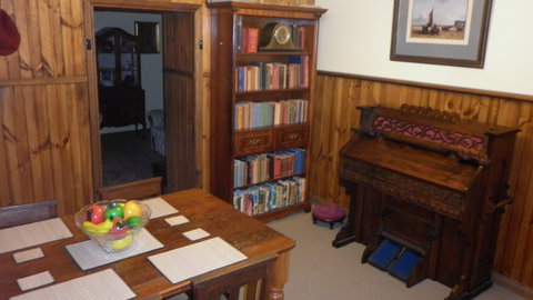 Ayers Burra - Accommodation Brisbane 1