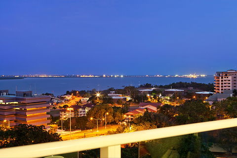 Beachlife Sands 3 Bedroom Harbour View Apartment - Accommodation Brisbane 2