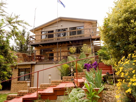 Chisholm Heights CBD Accommodation - Accommodation Brisbane 1