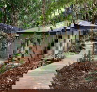 Clouds Mapleton - Accommodation Brisbane