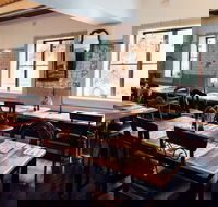 Commonwealth Hotel - Accommodation Brisbane