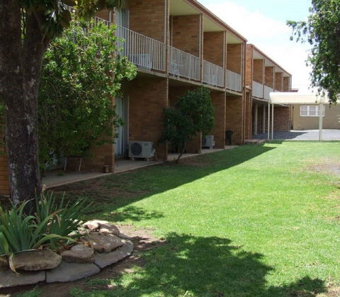 Court Street Motel - Accommodation Brisbane 1