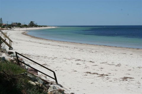 Lucky Bay RV Park - Accommodation Brisbane 0