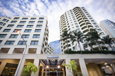 Mantra Parramatta - Accommodation Brisbane 0