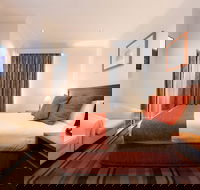 Mercure Canberra - Accommodation Brisbane