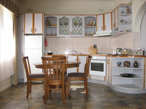Peel Cottage - Accommodation Brisbane 2