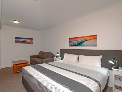 River Street Motel - Accommodation Brisbane 0