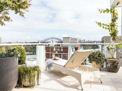 Wylde St Penthouse - Accommodation Brisbane 2