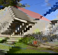 Almond Tree Cottage - Accommodation Brisbane