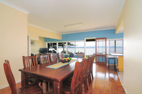 Amazing Aspects - Accommodation Brisbane 0