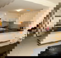 Apartments On-The-Park Prince - Accommodation Brisbane
